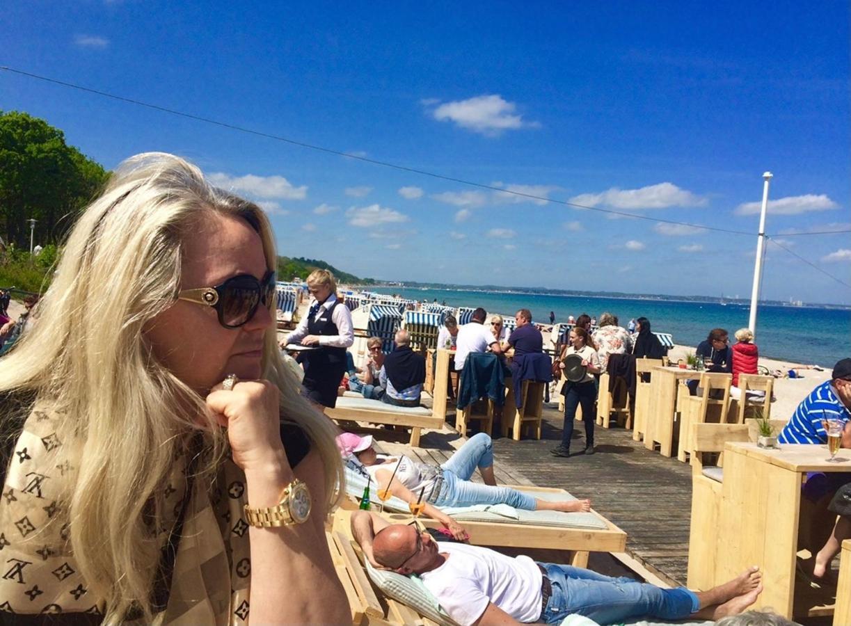 Tiffany'S Ferienapartments Sind Alles, Ausser... Gewoehnlich!!! Timmendorfer Strand Bagian luar foto