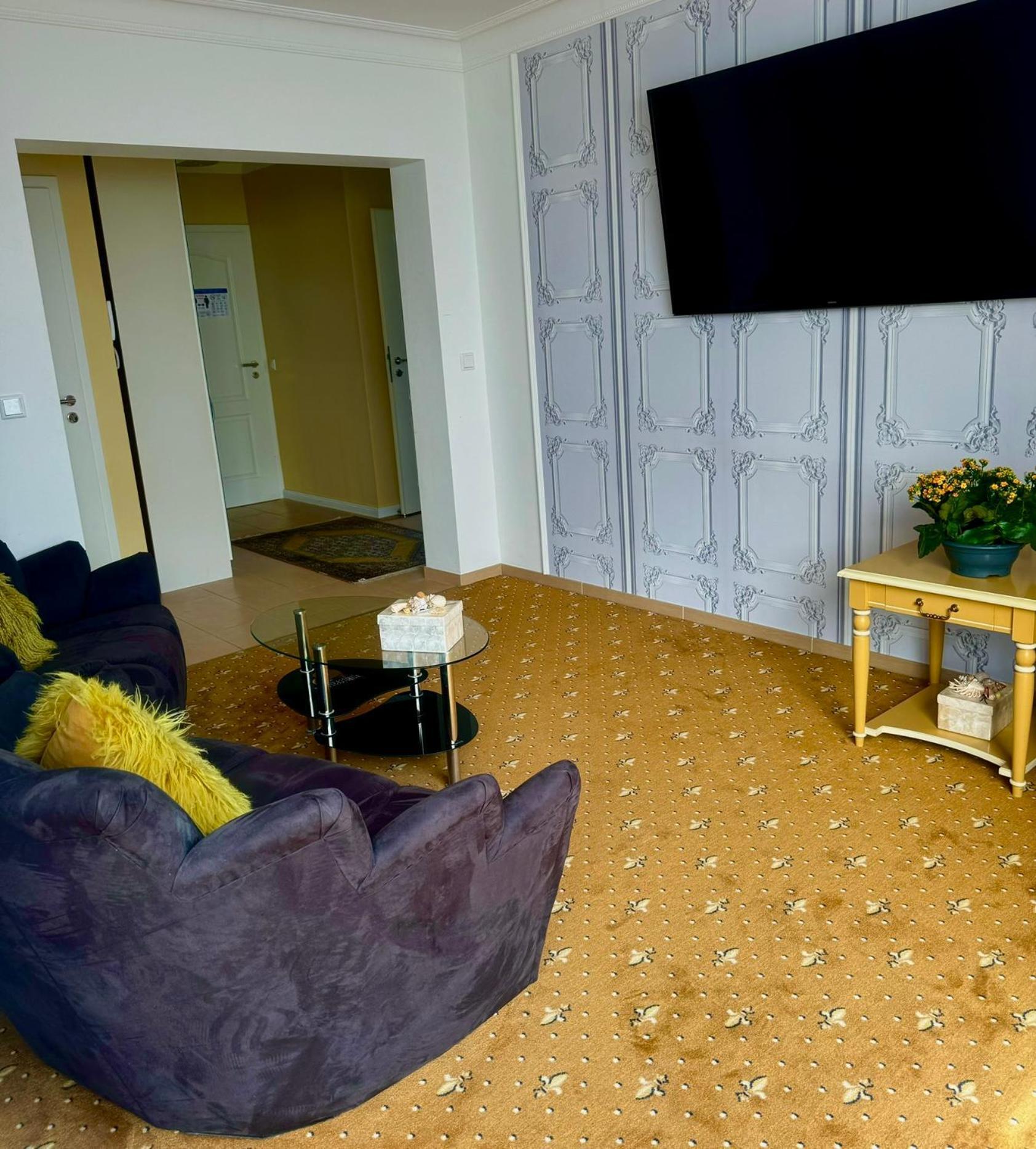 Tiffany'S Ferienapartments Sind Alles, Ausser... Gewoehnlich!!! Timmendorfer Strand Bagian luar foto
