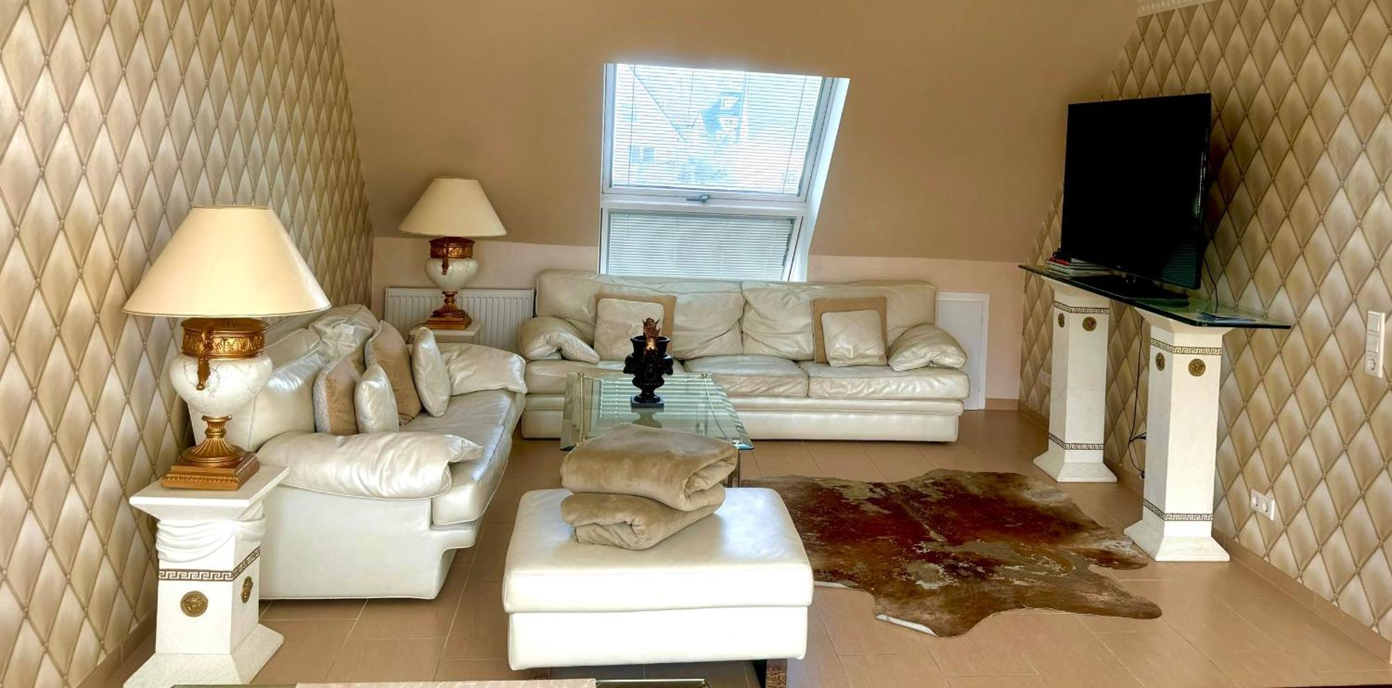 Tiffany'S Ferienapartments Sind Alles, Ausser... Gewoehnlich!!! Timmendorfer Strand Bagian luar foto